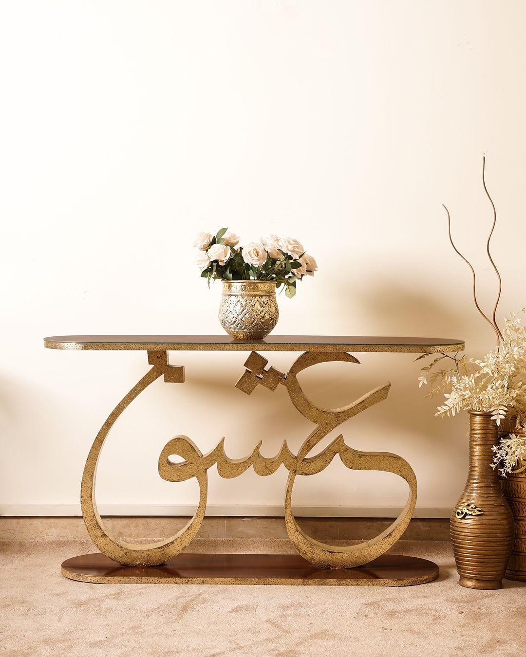 jj furniture traditional art table