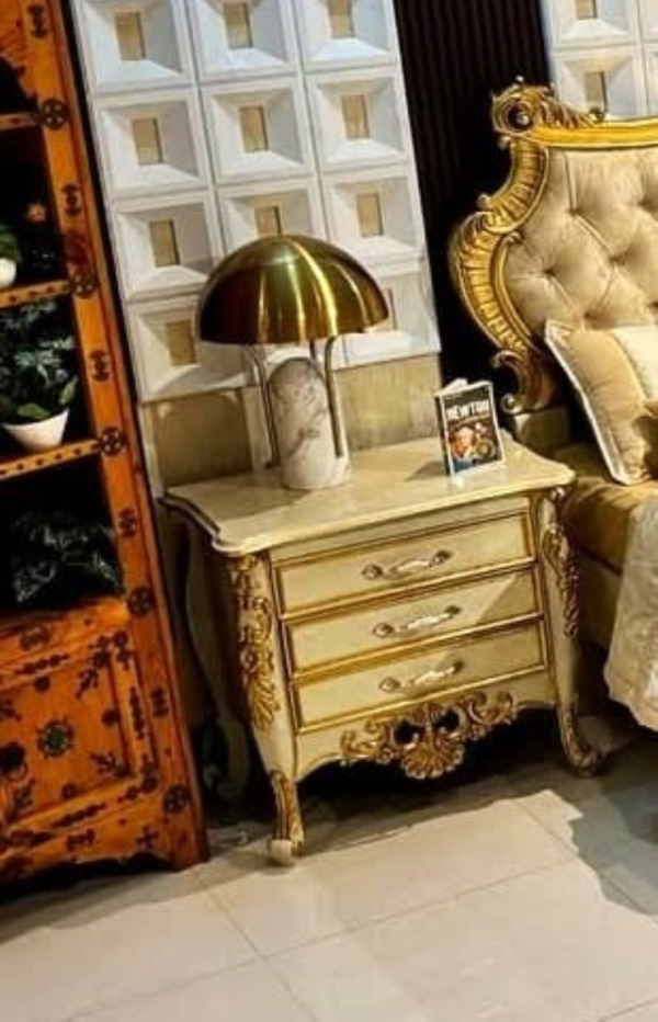 Luxury Royal Chinioti Bed Set – Gold Carved Wooden Bed by JJ Furniture Chiniot - Image 6