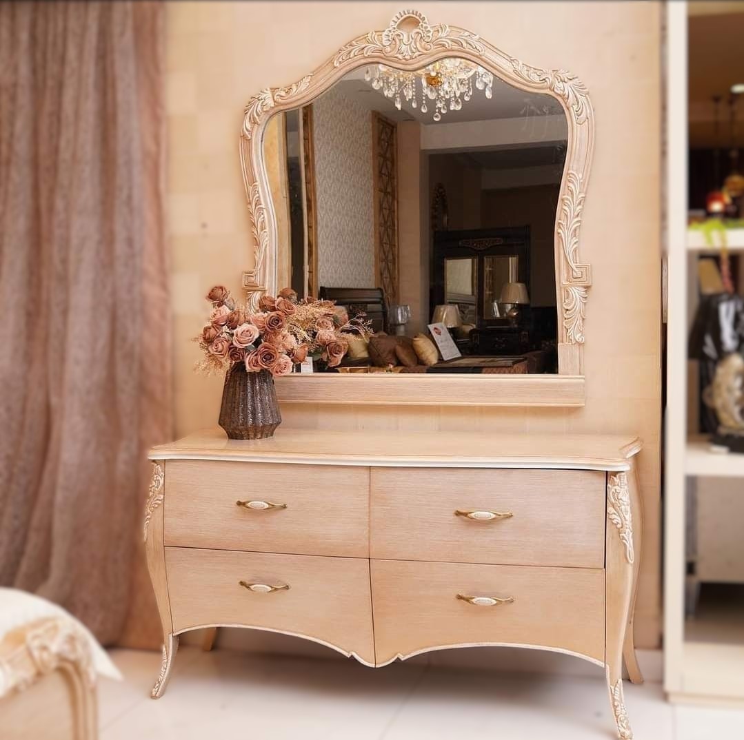 Luxury Bed Set by JJ Furniture Chiniot – Best Price & Latest Design 2025 in Pakistan - Image 3