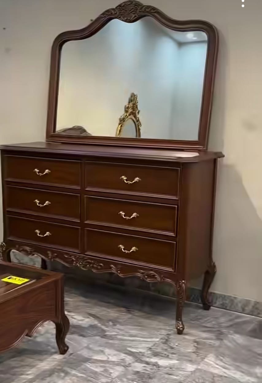 Premium Bed Set for Sale Worldwide – Luxury Wooden Bedroom Guide 2026 - Image 3